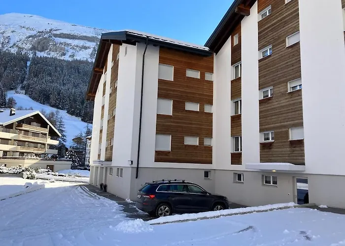 60m2 In *